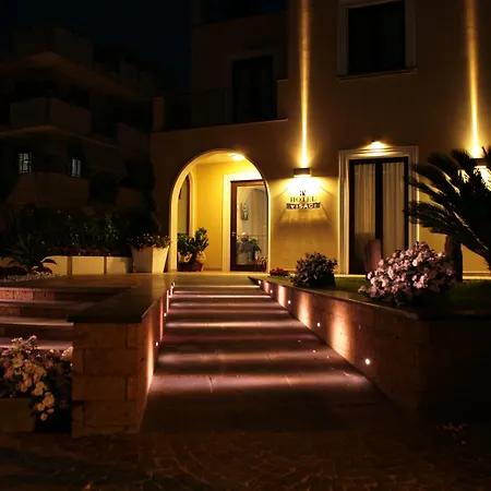 Hotel Visagi Pompeia