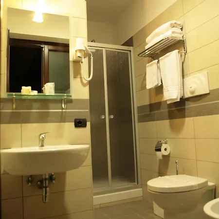 Visagi Hotel Pompeia