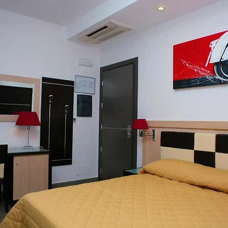 Hotel Visagi Pompeia